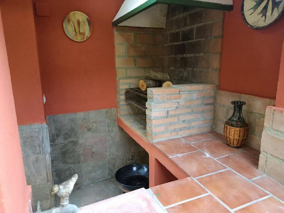 Casa Rural En El Campo Con Animales, Piscina Y Barbacoa Almodovar del Rio Ngoại thất bức ảnh